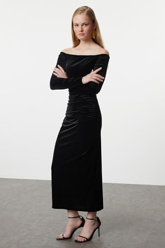 ترنديول فستان ضيق محبوك مخملي متوسط الطول TPRAW25EL00135، اسود، مقاس 38