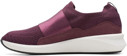 Clarks Women's Un Rio Knit Sneaker - Main Image