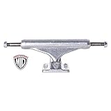 Curvatura mejorada gracias a la nueva geometría, nueva construcción con más espacio para los Grind y mayor durabilidad en general! Estos Trucks son ideales para todo tipo de uso y se recomiendan en tablas de 8,25 a 8,75".