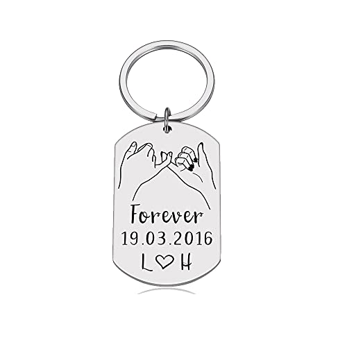 Presentimental Porte-clés personnalisé pour Femme Homme Date/Texte/Lettre Coeur Porte-clés Couple Souvenir Porte-clés Cadeau d'anniversaire Mariage commémoratif personnalisé(Silver) Cover