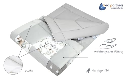 Medi Partners Krabbeldecke für Baby Spielmatte 100% Baumwolle Krabbelmatte - 100x100cm Krabbeldeck Dick Weich Decke Laufgittereinlage Babydecke Minky Waffel Spielbogen (Hirsch in Blättern)
