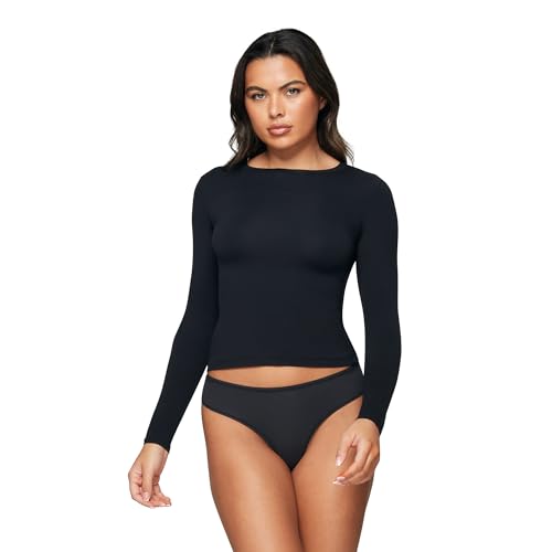 Benassie Women’s Long Sleeve Crew Neck Shirt – Double Lined Slim Fit Compression Top – Soft Stretchy Layering Tee – Basic Fitted T Shirts for Fall, Winter, Casual & Going Out (Medium) Black