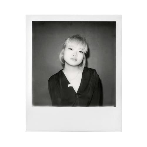 Paquete de película Polaroid en blanco y negro para cámaras i-Type, incluye 10 rollos y kit de accesorios Focus Camera miniatura 7