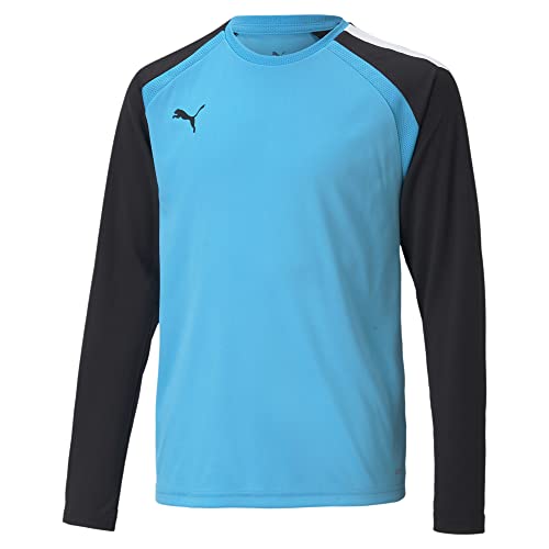 Abbigliamento sportivo realizzato con materiali di prima qualità che si adattano a qualsiasi attività sportiva