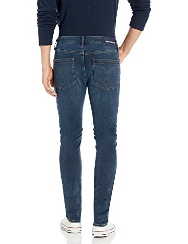 Image of Calvin Klein Jeans Men's Rinse Skinny in Dark Wash