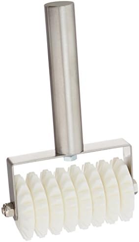 Winco 8-Wheel Dough Roller Docker