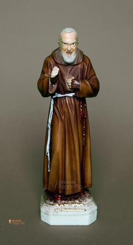 La statua di Padre Pio è un prodotto MADE IN ITALY artigianale La statua di Padre Pio è alta cm 20 in resina-polvere di marmo.