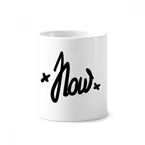 Tasse en céramique 350ml et porte-crayon original au style handwrite pour organiser votre bureau