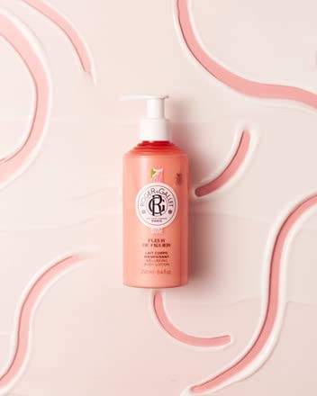 Roger&Gallet Fleur de Figuier Hand Cream, 30ml, Cranberry, 30 ml (Pack of 1) - Image 3