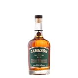 Abschließend wird Jameson 18 Years mindestens sechs Monate in einem frischen Fass aus amerikanischer Eiche gelagert, was ihm eine einzigartige Komplexität und Eleganz verleiht
