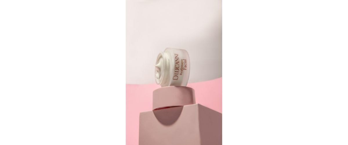 D´LUCANNI - Crema Reafirmante Facial 50 ml | Hidratante Antiarrugas Dermotensora con Manteca de Karité | Extra Firmeza, Reduce las Líneas de Expresión, Mejora la Elasticidad