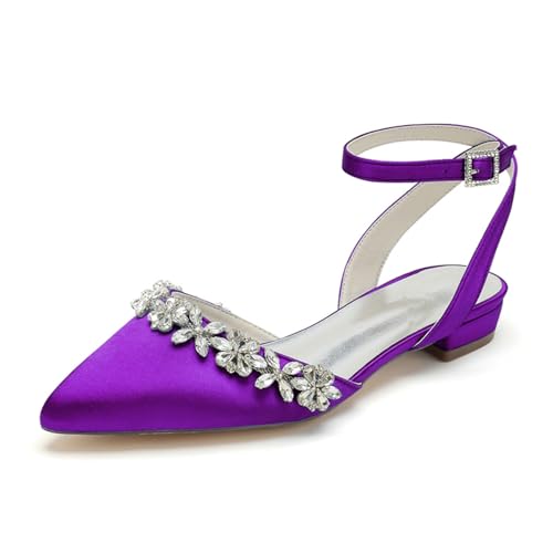 Bout pointu et satin pour ces ballerines d'été de mariage et soirée