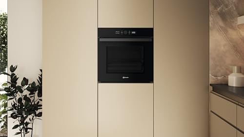 Foto von Bauknecht BBI4S8HM1SK Einbau-Backofen, 60 cm, 73 l Garraum, Heißluftbackofen mit 15 Funktionen, AirFry-Funktion, PowerHeißluft, 310 °C Pizzafunktion, Multi-Level-Kochen, Schwarzglas