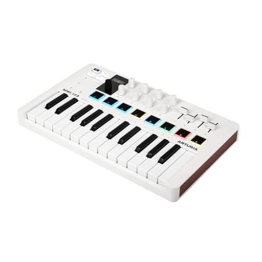 Arturia - MiniLab 3 - Controlador MIDI Universal para Producción Musical, con Paquete de Software Todo en Uno - 25 Teclas, 8 Almohadillas, white | Ya disponible en tu tienda friki favorita! En mundofriki.es!