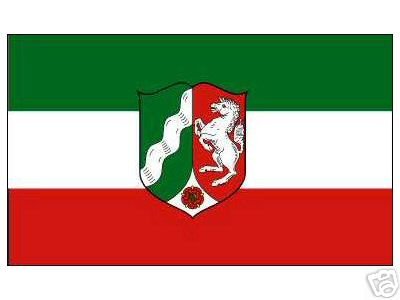 Nordrhein-Westfalen Flagge 90x150 cm – Robuste Landesfahne zum Hissen & Dekorieren Nordrhein-Westfalen Flagge 90x150 cm – Robuste Landesfahne zum Hissen & Dekorieren