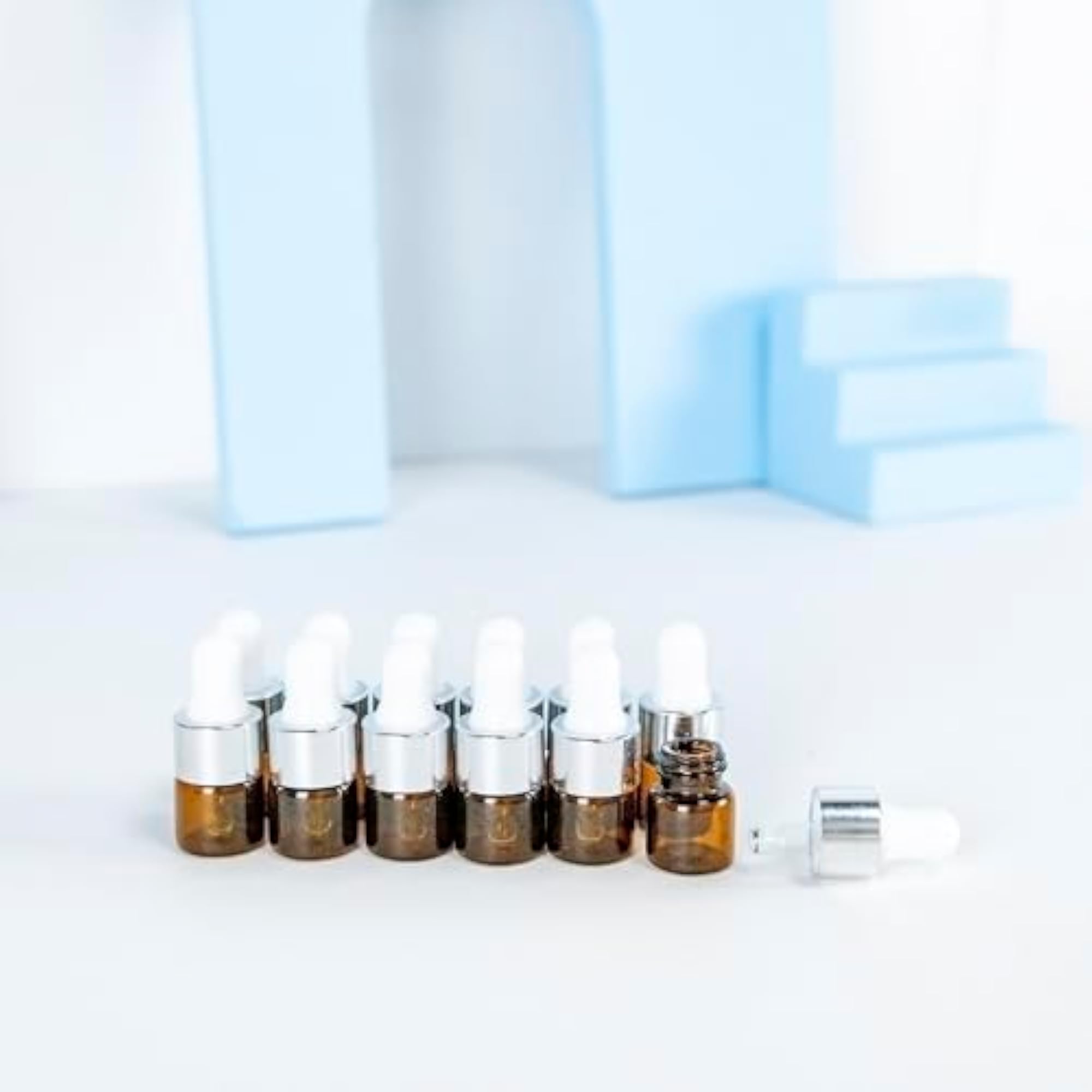 50 PCS Dark Brown Glass Bottles with Eye Droppers