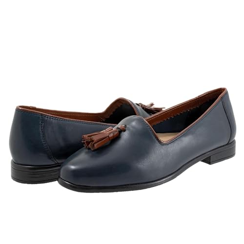 Image of Trotters Women's Liz Tassel Loafer Flat