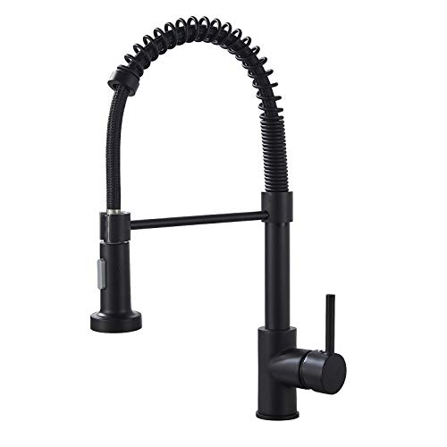✎Estrarre il design dello spruzzatore ►Spruzzatore e beccuccio orientabili a 360 gradi con testa a 2 funzioni, rubinetti per lavello da cucina a leva singola. Due modalità di spruzzatura consentono di passare facilmente da un flusso aerato privo di schizzi a un potente getto di pre-risciacquo con la semplice pressione di un interruttore.