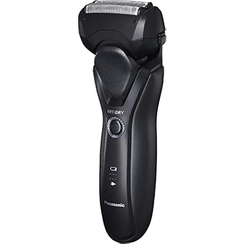 Panasonic ES-RT37 Wet and Dry Rechargeable Electric 3-Blade Shaver for Men (100-240 V) Cover