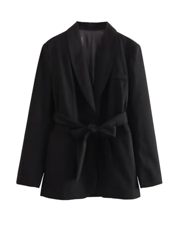 Veste de costume femme solution style pour rester élégante au travail et en fête