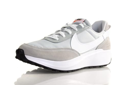 Nike Men's Waffle Debut Trainers3