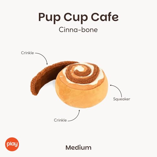 P.L.A.Y. Niedliches Plüsch-Hundespielzeug – Café, Lebensmittelthema, langlebig, Quietschspielzeug, ideal für Welpen und kleine, mittelgroße und große Hunderassen – maschinenwaschbar, recycelte