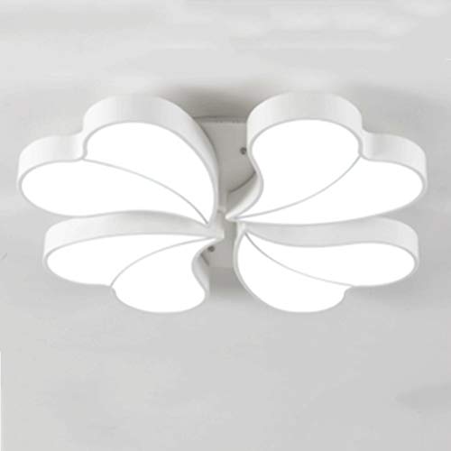 Lampe de plafond moderne au design créatif et finitions soignées pour salon