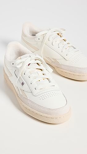 Reebok Women's Club C 85 V1 Sneaker4