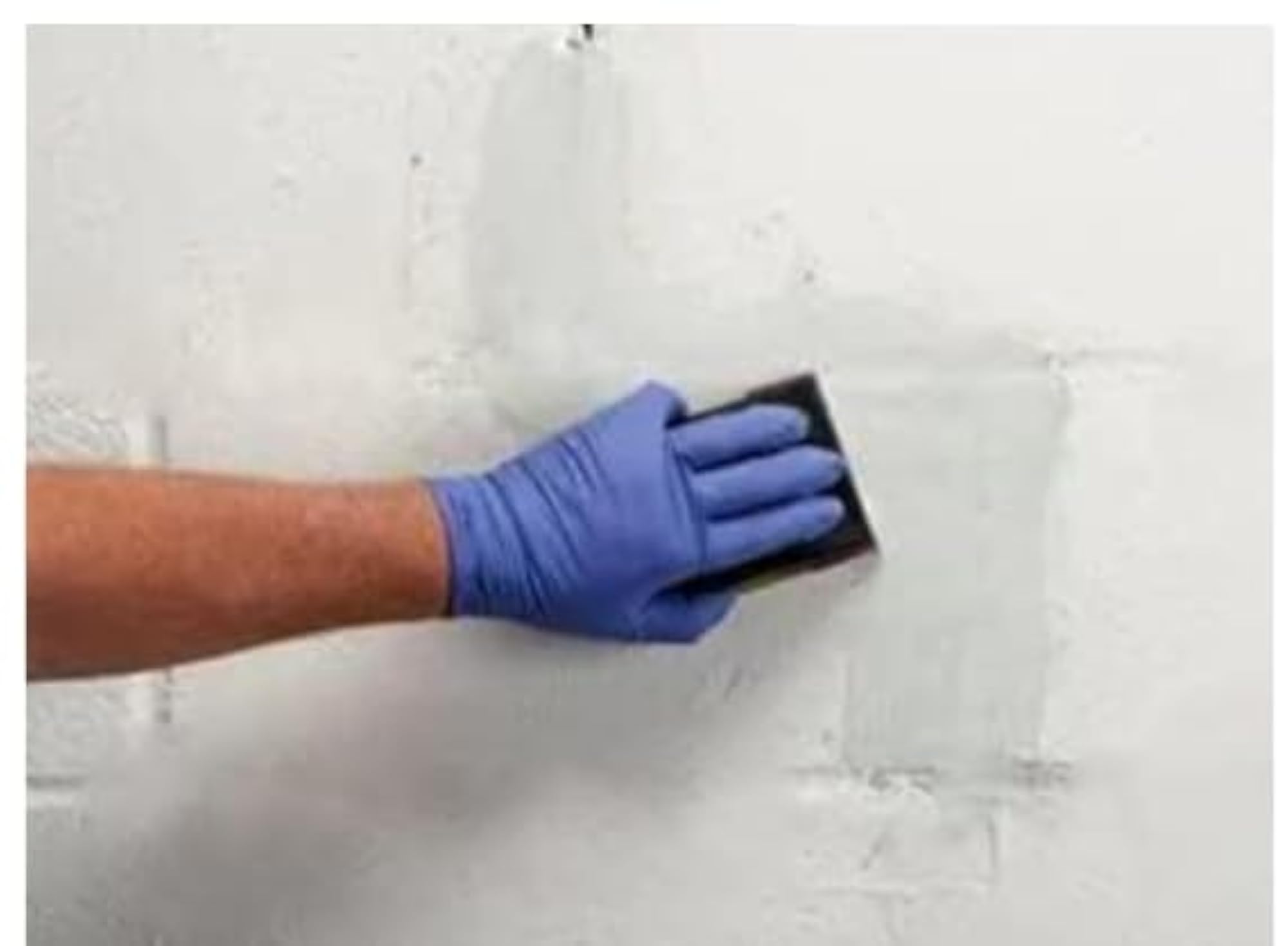 Acrylic Wall Putty, Smoothening and Filling Minor Dents