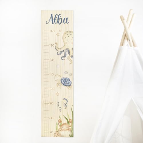 DEHOME - Medidor de Altura Infantil de Madera Personalizado con Nombre – Decoración habitación Infantil con Impresión Directa en Pino Natural – Regalo Original para Niños (Océano)