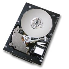 Disque dur 750 Go Simple Swap SATA pour stockage de donnees interne de serveur