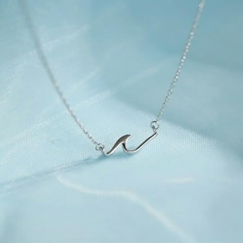 Collier ligne courbe géométrique éclat durable avec chaîne fine ajustable