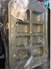 PAMPERED CHEF NEW OUT - MINI LOAF PAN. #1000020