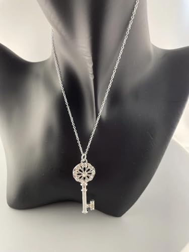 Collier clé cœur en argent 925, le cadeau symbolique idéal