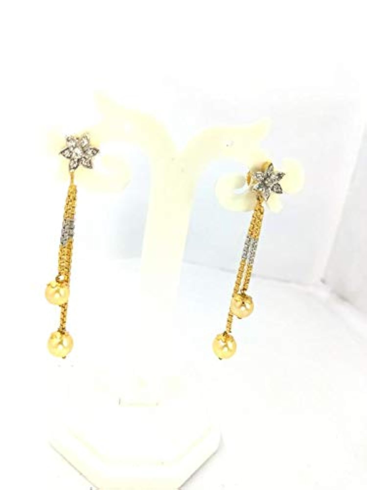 Women's Micro Gold Polished Kundan & Australian Diamond Dangle Earrings