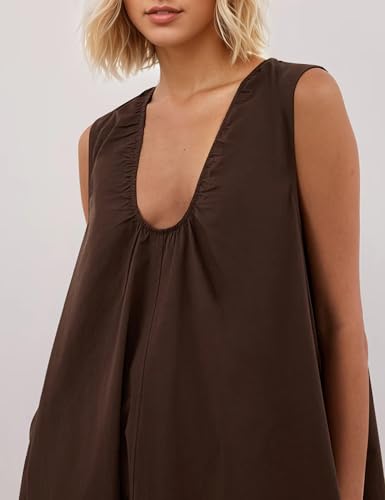 Livtany Women's Scoop Neck Ruched Maxi Dress Flowy Swing Wide Straps Long Dress Casual Sleeveless Sundress with Side Pockets2