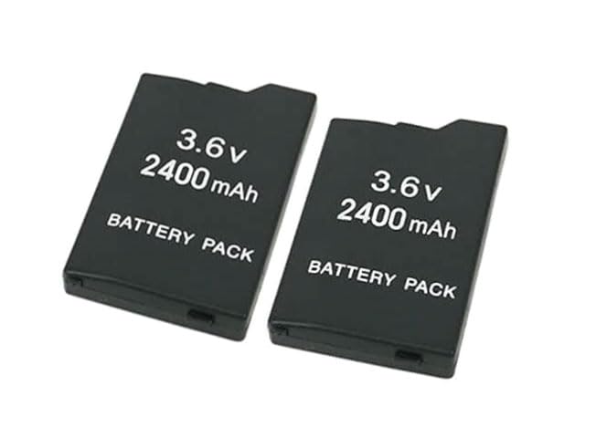 Psp バッテリー2こ　メモリー2こ imgrc0090640059.jpg