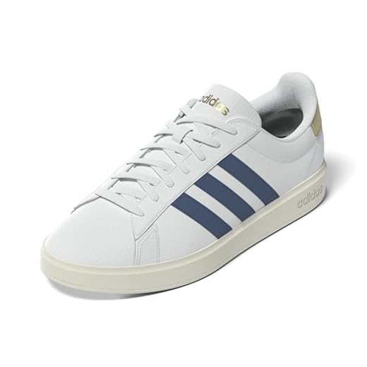 adidas Sneakers