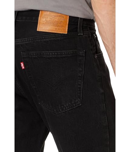 Image of Levi's Men's 555 Relaxed Straight Fit Jean