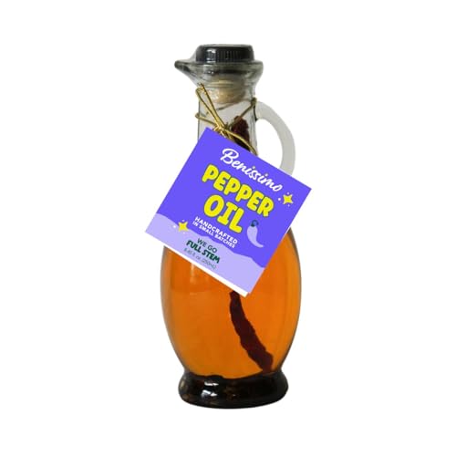 Benissimo Pepper Infused Oil, Cruet 8.45 Fl Oz Bottle, Bold Spicy Infused Cooking Oil for Vegetables, Pizza, Marinades, and Everyday Cooking