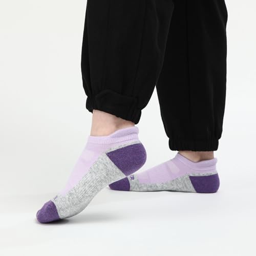 Image of WANDER Merino Wool Ankle Running Hiking Socks 3 Pairs Lightweight Cushioned Sweat-Wicking No Show Athletic Socks Men Women