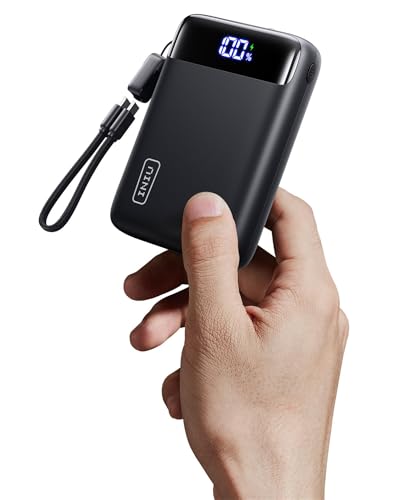 INIU Power Bank, Ultra Klein 20000mAh 22.5W Schnellladung PowerBank mit Angebrachtem USB C Kabel, Flugtauglich Externe Handyakkus, Reise-Essential für iPhone 17 16 Pro, Samsung S25, Xiaomi, iPad etc