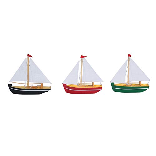 Beachcombers SS-BCS-02930 Sail Boat Figures (Set of 3)