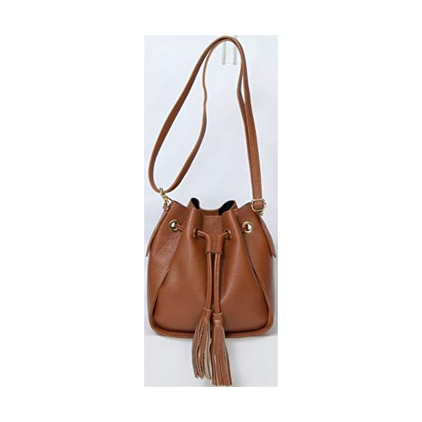 Sac CUIR femme bandoulière |Sac CUIR femme Italien | Sac à main femme | Sac Bourse Femme CUIR bandoulière |Sac Pompon 'Abril' ANCIEN PRIX 90,00 EUR