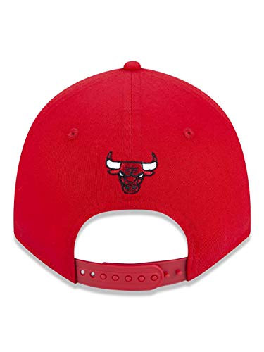 BONE 9FORTY NBA CHICAGO BULLS COLOR STRIPE CITY ABA CURVA SNAPBACK VERMELHO New Era