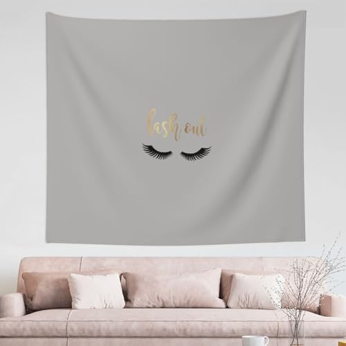 Tapisserie cils pour habiller un mur blanc sans peinture