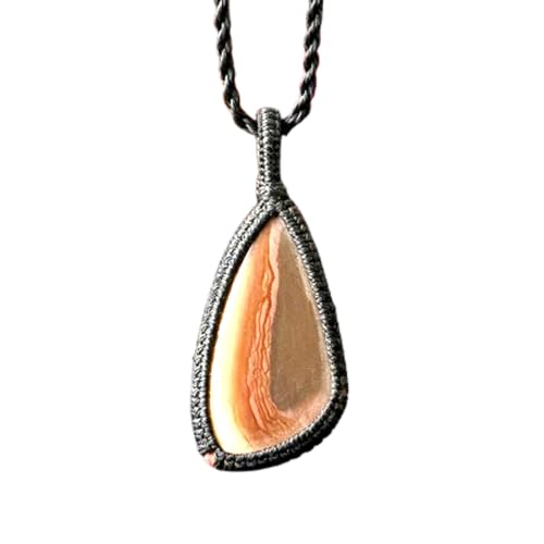 Collier en agate botswana naturelle pour sublimer vos tenues
