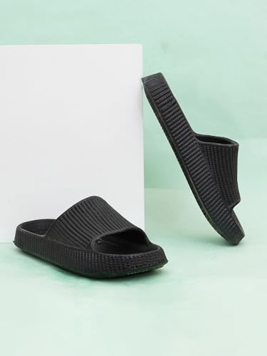 Image of mens Serenesole Slipper Flip-Flop Lightweight & Comfortable Soft Footbed Anti-Skid Sole Ideal for Daily Wear For Boys