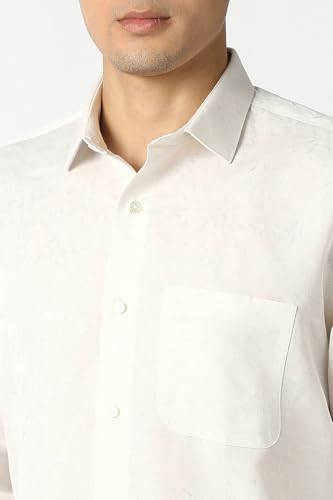 Image of Van Heusen Men's Solid Regular Fit Shirt