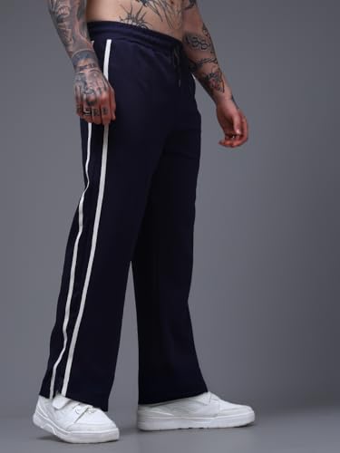 Image of Men's Loose Fit Side Tape Trackpants